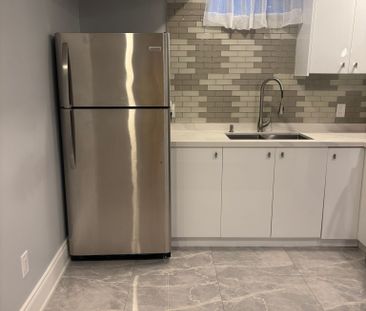 For Lease - 53 Dybal Street, Vaughan, Ontario - Photo 5