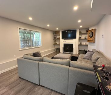 #2 4300 Shearwater Drive - Basement Suite - Photo 4