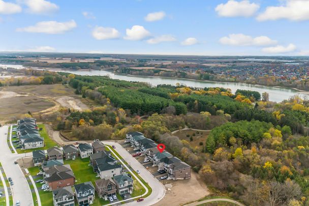 For Lease - 149 Harwood Avenue, Woodstock, Ontario - Photo 1
