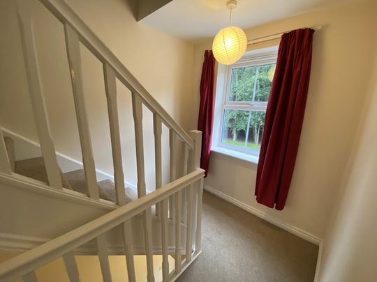 3 bedroom terraced house to rent - Photo 1