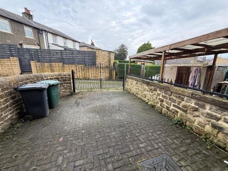 2 bedroom terraced house to rent - Photo 3