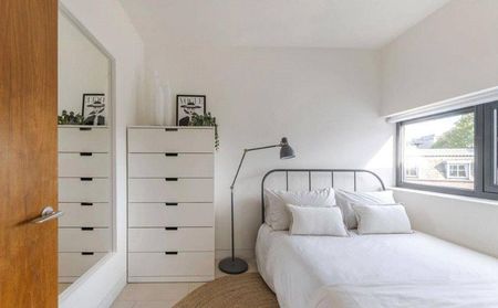 3 bedroom apartment to rent - Photo 3