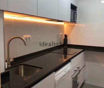 Alquiler de piso en Avenida Ricardo Soriano, 45 - Photo 3