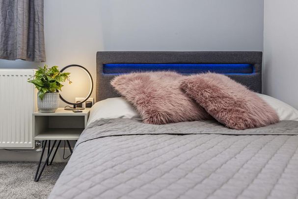 5 bedroom house to rent - Photo 1