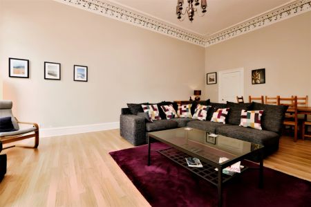 2Bedrooms, 2Bathrooms - Photo 3