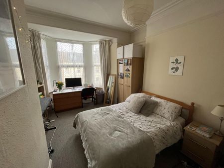 35 Greenbank Avenue, Plymouth - Photo 4