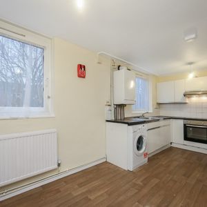 Room in a Shared Flat, Beachcroft Way, N19 - Photo 2