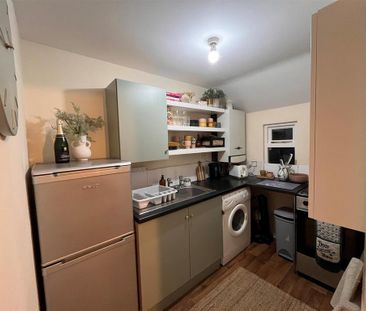 1 bedroom flat to rent - Photo 5