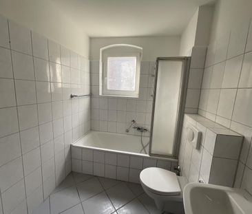 3-Zimmer-Wohnung mit Balkon in Wilhelmshaven-City mieten - Photo 4