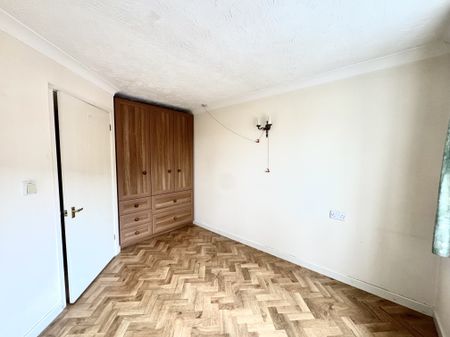 Willow Road, Aylesbury - Photo 2