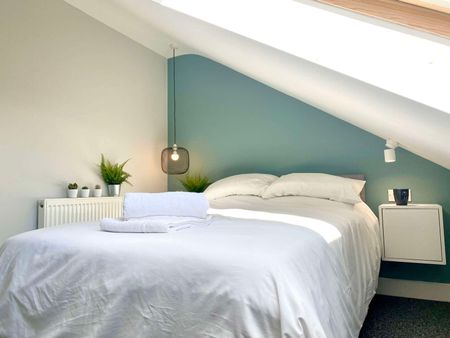 Bolingbroke Street Unit 5 - Photo 5