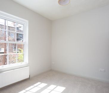 Cobble Court Mews, York YO24 - Photo 1