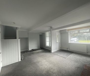 Alland Grange Lane, Manston, Ramsgate - Photo 3