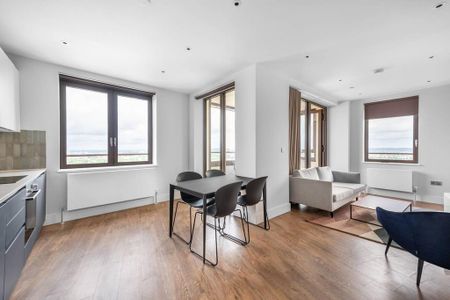 2 bedroom flat to rent - Photo 2