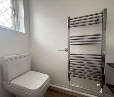 Galloway Close, Fleet, Hampshire, GU51 - Photo 6