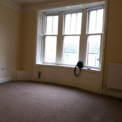 2 bedroom property to rent in Ayr - Photo 1