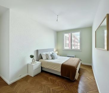 Location Appartement 3 pièces 68m² GRENOBLE 38000 - Photo 4