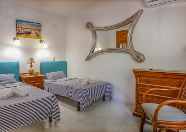 For rent villa with private pool near the beach in Cumbre del Sol, Benitachell