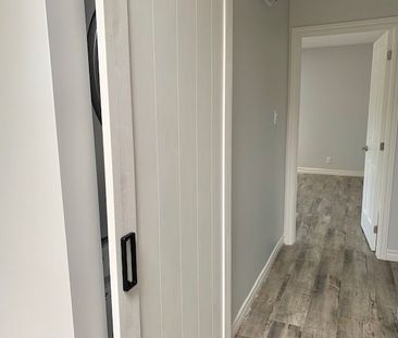 For Lease - 256 Dunlop Street Unit# 2, Barrie, Ontario - Photo 5