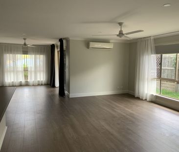 APPROVED TENANT - APPLICATIONS ARE CLOSED - Photo 1