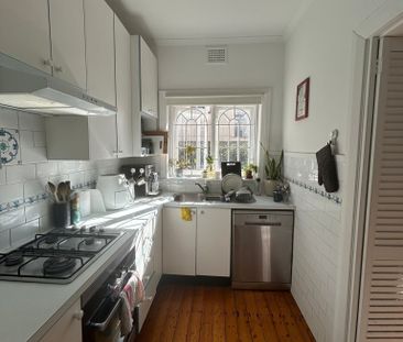 Rose Bay - Photo 1