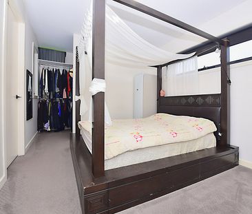 High-End Finishes & Dual Living Zones - Photo 2