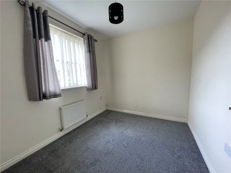 White Rose Avenue, Mansfield, Nottinghamshire, NG18 - Photo 3