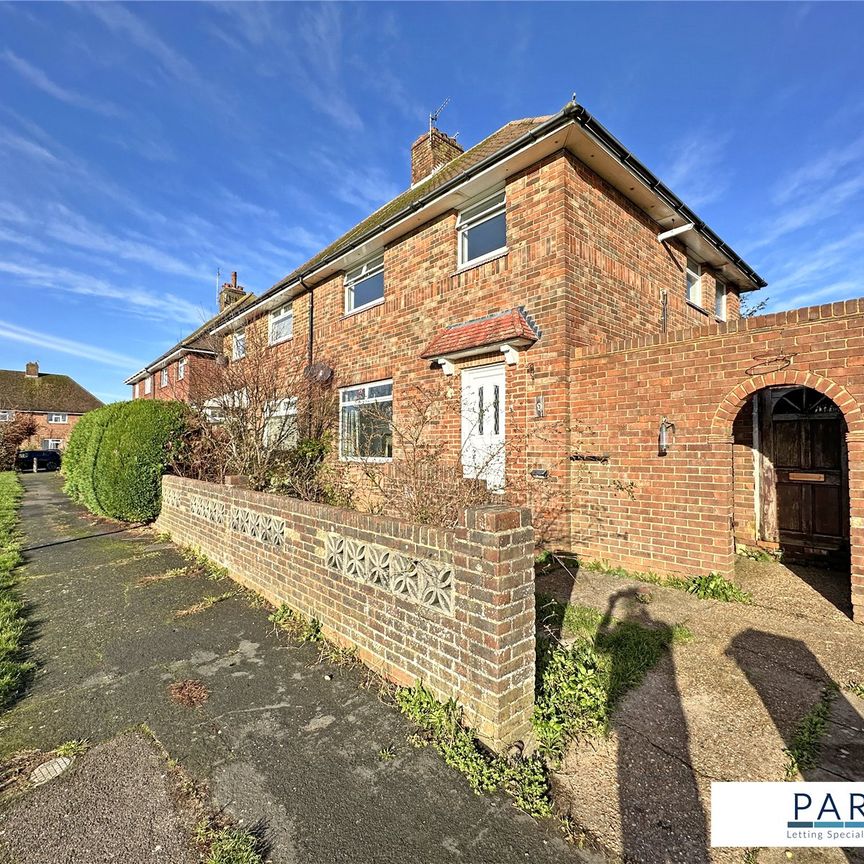 Amberley Close, Hove, East Sussex, BN3 8JR - Photo 1