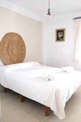 Calle San Vicente de Paúl, Sevilla, Andalusia 41010 - Photo 1