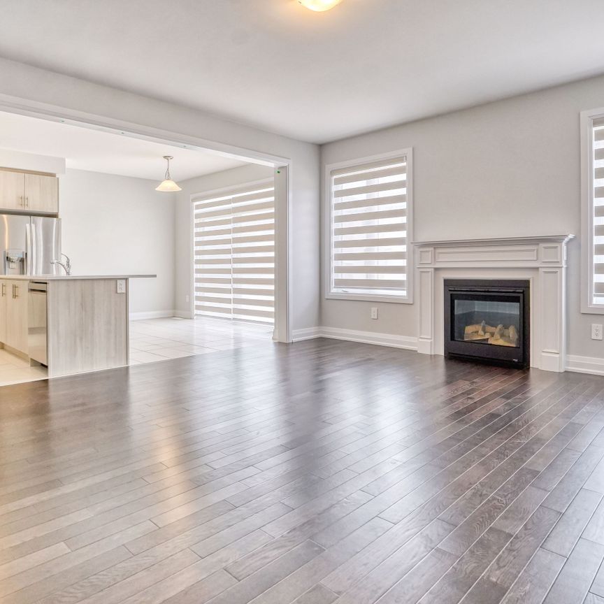 For Lease - 21 Corley Street, Kawartha Lakes, Ontario - Photo 1