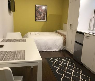 Saint Clements Avenue - Photo 3