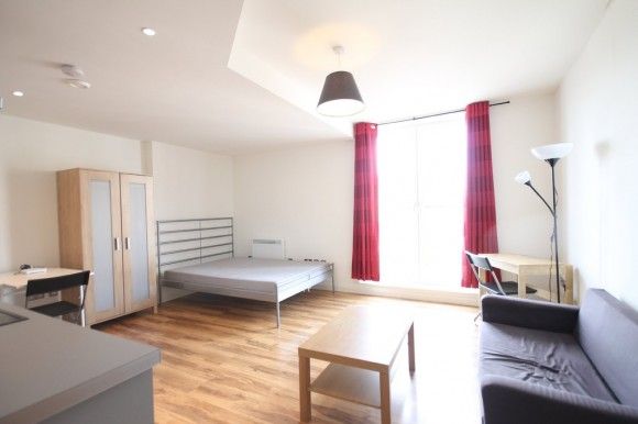 1 Bed - Latitude, Bromsgrove Street, Birmingham - Photo 1