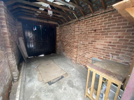 2 bedroom terraced house to rent - Photo 2