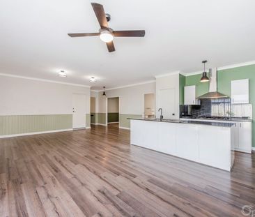 Less than 700m from the coast - Photo 1