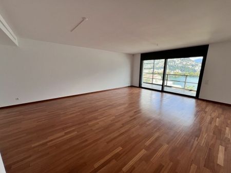 Esclusivo appartamento di 4.5 locali con vista mozzafiato - Photo 4