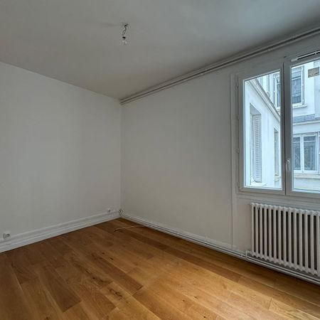 Appartement T5 Paris 16 à louer - Photo 4