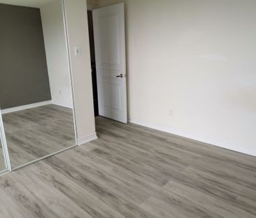 For Lease - 3525 Kariya Drive Unit# 1812, Mississauga, Ontario - Photo 3