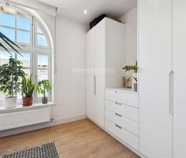 Cambridge House, Mayes Road, Haringay, N22 - Photo 4