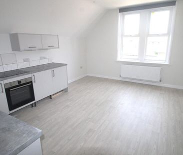 High Street, Littlehampton - Photo 5