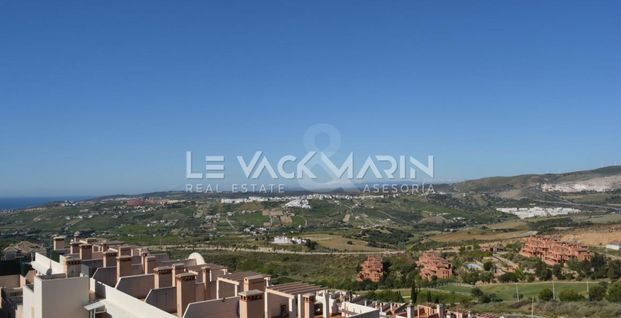 DUPLEX PENTHOUSE IN HACIENDA DE CASARES - Photo 1