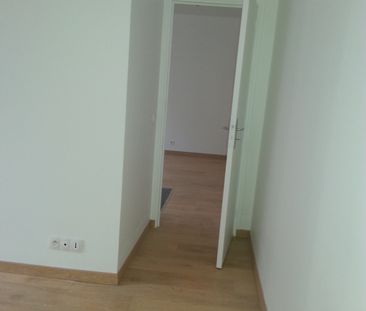 Location Appartement 2 pièces 29m² ST MAUR DES FOSSES 94100 - Photo 5