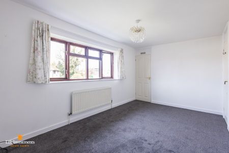 Adkinson Avenue, Dunchurch, Rugby - Photo 5