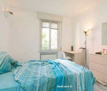 Via Francesco Caracciolo, Milan, Lombardy 20155 - Photo 3