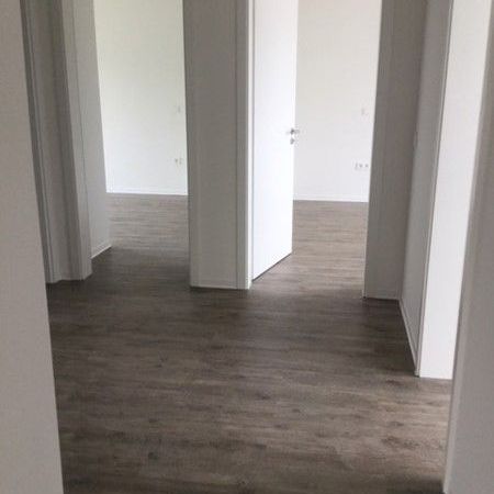 Attraktiv! Geräumige 3-Zimmer-Wohnung - Photo 1