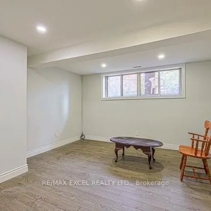 90 FLAMBOROUGH BASEMENT DRIVE E - Photo 1