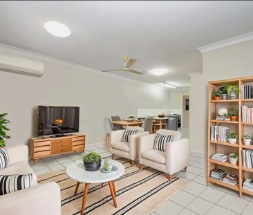 Modern Living Meets Everyday Comfort - Photo 6