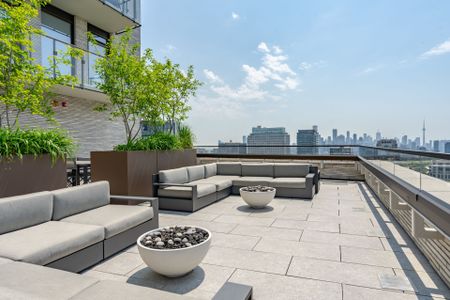 For Lease - 215 Lonsdale Route Unit# 1505, Toronto, Ontario - Photo 3
