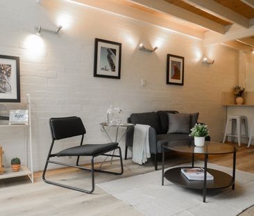 2/18 Johnstone Street, Malvern VIC 3144 - Photo 4