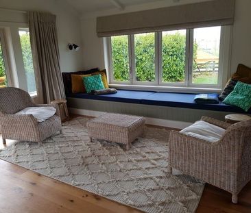 Vineyard Cottage - Photo 6