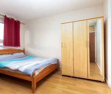 Room in a Shared Flat, Aldgate East, E1 - Photo 6